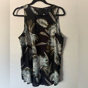 🌟4/$13🌟Who What Wear Tropical Print Tank